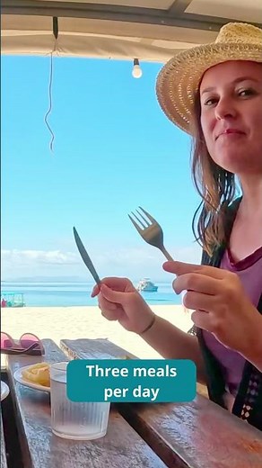 📍Beachcomber Island Resort, Fiji Full experience on our YouTube channel 🌴❤️