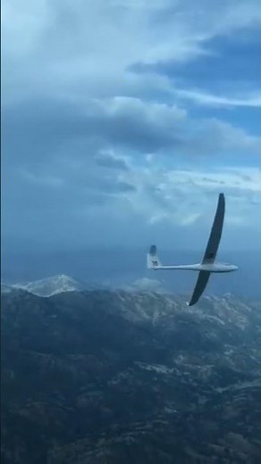 Soaring Together Over California | Glider Formation Flight