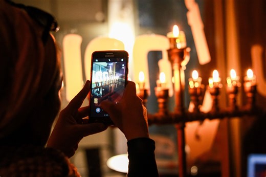 Israel to up enforcement of 'Green Pass' rules for Chanukah - i24NEWS