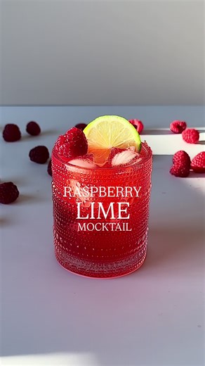 Whether you’re celebrating dry January or not, this raspberry lime mocktail is sure to refresh. Follow for more recipes to come ✨ Cheers! Raspberry Lime Mocktail 5-7 raspberries 0.75 oz raspberry syrup 0.75 oz lime juice 2 oz coconut water Lime wheel and raspberries for garnish Method: Add raspberries and raspberry syrup to shaker and muddle. Add lime juice and coconut water, shake for 15 seconds and strain into glass over fresh ice. Garnish and enjoy! #mocktail #valentinedrink #raspberry #lime 
