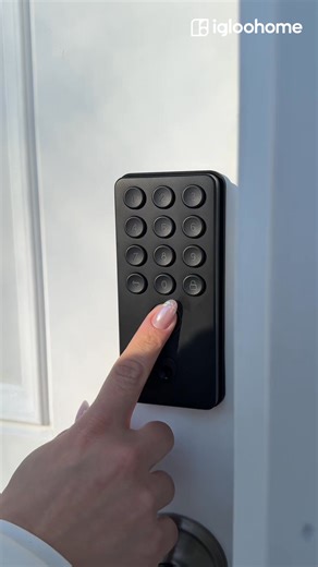 Say goodbye to lost keys. Our locks are built for modern living. Save 15% your first order with code "FIRST15" Free Shipping Over $99 🔢Unlock with Bluetooth or algoPIN™ 🌐Works even without Wi-Fi 🔋Long battery life 🗝️ Built-in key override for emergencies | Igloohome US