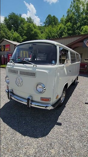 1972 VW Bus