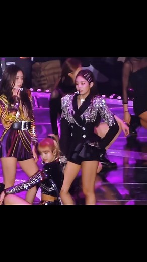 Understanding Jennie's Emotional Struggles in Blackpink