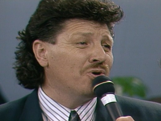 Bill & Gloria Gaither - The Lighthouse