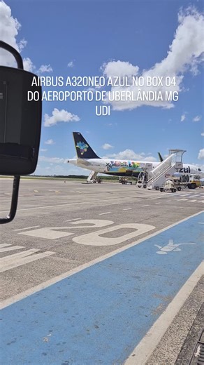 Ricardo Rogério Augusto on Instagram: "Avião AIRBUS 320NEO DA AZUL NO BOX 04 AGUARDANDO O PESSOAL EMBARCAR DESTINO JOÃO PESSOA AEROPORTO UDI."