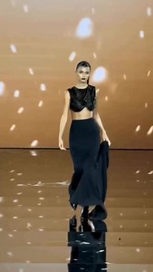 Grande estreia! Kika Cerqueira Gomes brilha na Semana da Moda de Paris #flash #kikacerqueiragomes #parisfashionweek | FLASH