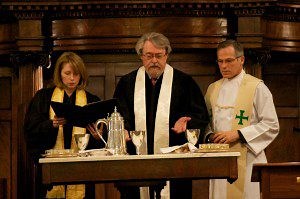 A SONG OF INTERDEPENDENCE: A Celebration Of Communion For Unitarian Universalist Congregations