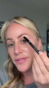Easy brow tutorial Anastasia Beverly Hills #browtutorial #eyebrowtutorial #eyebrowshaping