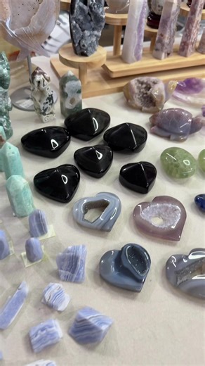 ✨ TONIGHT’S LIVE SALE IS READY TO GO ✨ Everything is set and waiting, we have so many stunning crystals up for grabs 💎 If you love sparkly things, good vibes, and a bit of live-sale chaos, this one’s for you 😌 🕡 Join us live at 6:30pm Come hang out and snag yourself something special ✨ #crystaltok #crystallivesale #crystalshop #shoplive #fyp