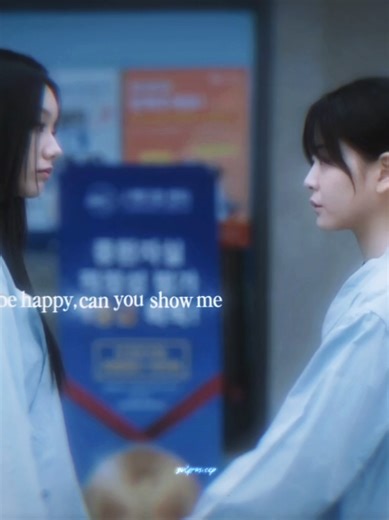 SHE'S JUST A BABY raised by a manipulative, controling, toxic, obsessive father that only wanted HIMSELF to look good in front of others and never cared about his two daughters. That's why she wanted to 💀 herself. Even if she was like her father, at the same time, she wasn't💔 my heart aches💔 || #leehyeri #chungsubin #friendlyrivalry #edit #fyp