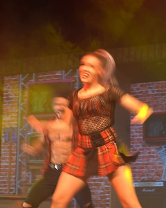 🎤 Introducing "Let Us Entertain You" a new Butlin's production on all breaks from February Half Term! Charting the success of Robbie Williams. From his time in Take That to his solo hits, expect energetic performances and iconic anthems! Tell us your favourite Robbie song in the comments! 👇 #ReadyToButlins | Butlin's