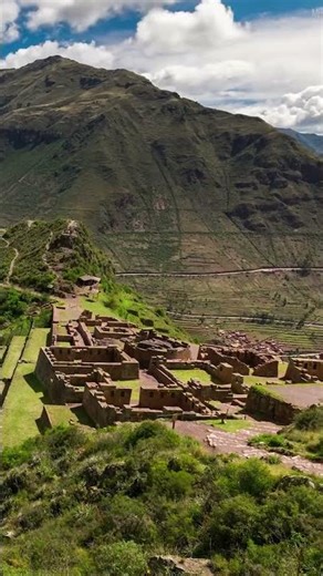Pisac: The Sacred Valley’s Hidden Wonder 🇵🇪🏔️ #Shorts