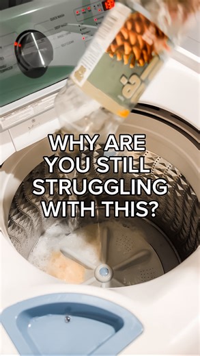 If you’re still struggling and fighting with your sheets to get them untangled after washing them or getting them dry because they roll into a ball in the dryer, you are using the wrong thing! 💥Comment SHEETS and I’ll send you deets to what I use and the recipe!😉 💥Make sure to share with a friend who may not know this is a thing! 👉🏼TIP: Untangling bedsheets after washing them should not be a problem in 2025 but per usual I come bearing solutions! You also should be able to get them dry and 