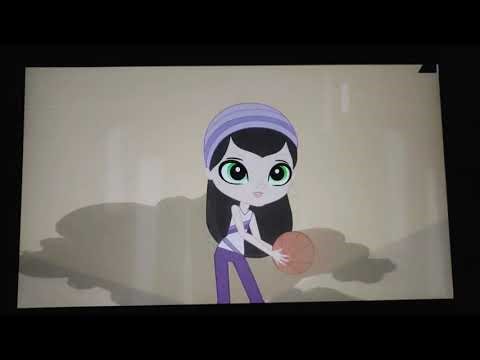 Littlest Pet Shop: Blythe saves the Biskit Twins' life from Vi Tannabruzzo