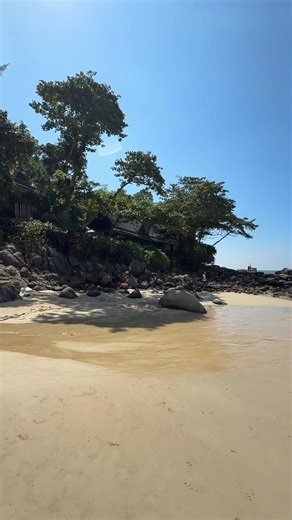 Beach Outfit Ideas for Island Life Near Phuket