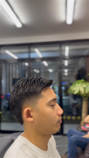 BURST MULLET x RETRO STYLE💈 Barber Vin #AlagangRetro #RetroBarbersCalamba #RetroVibes #barberlife #barbershop #barbershopconnect #calamba | Retro Barbers Calamba