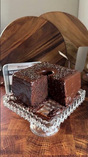 Dr Pepper Cake! Recipe at oldcountrykitchenware.com