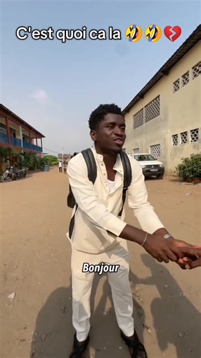 C'est quoi ça la ? Une comédie hilarante !