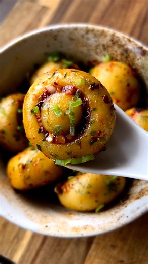 18K views · 20 reactions | which of these mouth-watering vegan recipes will you try out? (https://www.instagram.com/rhi.scran/) | BuzzFeed Food | Facebook