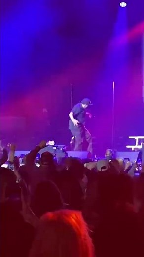 Ice Cube Crip walk Tulsa 3-25-2022 Snoop Dogg Warren G BOK Center