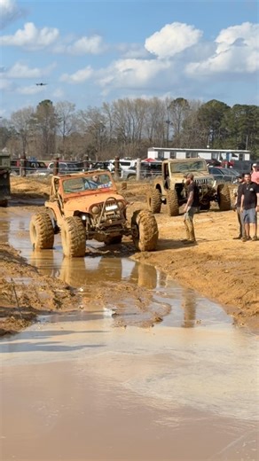 Compcut Jeep CJ5 getting stuck in the Bounty Hole 2026 Off-Road Affair #jeep #cj5 #bountyhole #mud