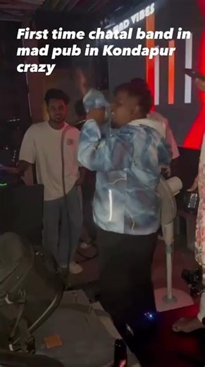 first time chattel band in mad pub in kondapur #pareshanboys #masiamma #songs #pub #gangu #trending