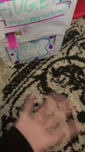 ￼Fidget vending machine skit part one￼