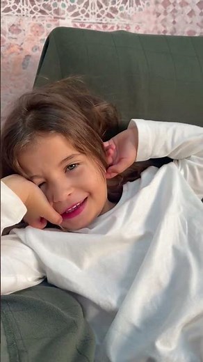 I CAUGHT HER... #fernandezandmysisters #viralvideo #humor #comedy