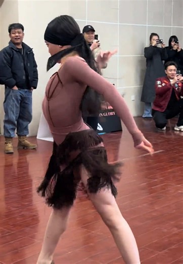 Passionate Dance Performance: Samba and Ballroom Moves