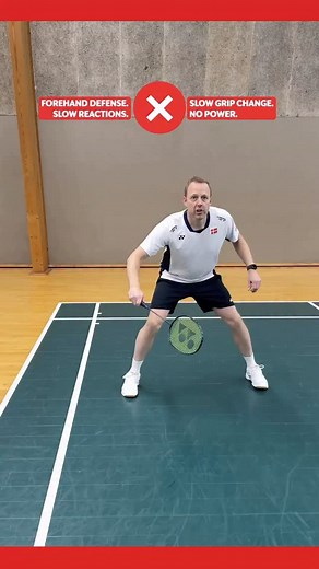 ❌ vs. ✅ Doubles Defense in the side😀 Ever struggled with smashes coming from the side and trying to cover them with your forehand? If so, this is for you 💯🏸 #badminton #badmintonlovers #badmintonlife #bulutangkis #badmintontraining #badmintonworld | Badminton Famly