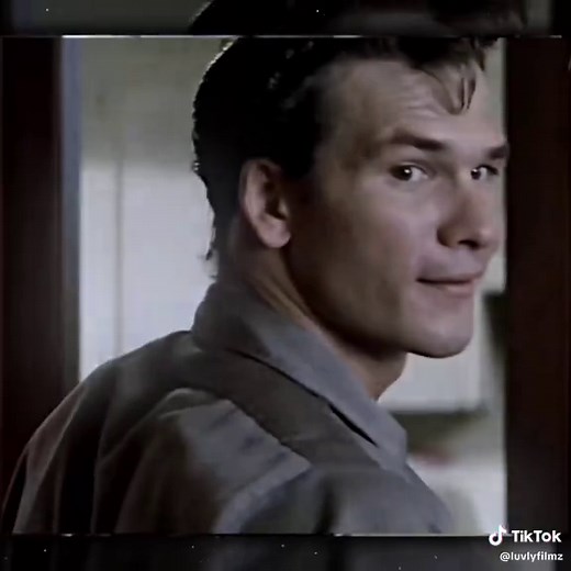 #DARRYCURTIS: who dat in the BAAACK?! | cc: me scp: theoutsidersscenepacks #viral #fyp #fypシ #darrycurtis #darrycurtisedit #patrickswayze #patrickswayzeedit #theoutsiders #flopera #blowthisup #luvlyfilmz #xyzbca #edit @worfire @MJ🫎 @sammy 𐙚 @𝔠𝔥𝔞𝔯𝔩𝔶 @bella 🫶 @｡･: ꪻꪖꪗ 💝 ˚:✧｡ @R💋 @mysirenlilithcr @dayiiix @j4ydeanz🇵🇸 @bxcklyxyz @𝘐𝘻 ✮ @ale ౨ৎ @chris .ᐟ @𝚌𝚑𝚊𝚛𝚕𝚒𝚎 :)