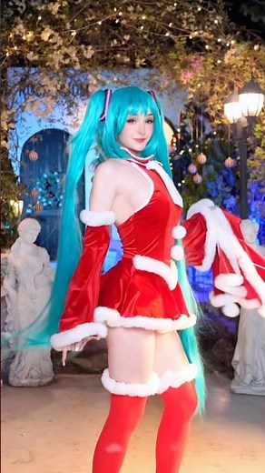 Christmas Miku is here 😍 who else do you want to see? ❤️🥰 #anime #cosplay
