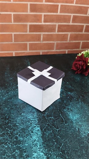 Unique stylish make paper gift box 🎁 decor arts #diy #gift #box #decoration #viral #shorts