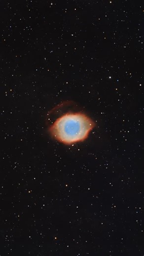 Ángel Molina on Instagram: "He fotografiado la nebulosa Helix, también conocida como la nebulosa Ojo de Dios. 📸 Datos: - Telescopio @svbony sv555 - Cámara SvBony sv605CC - Filtro SvBony sv240 - Guiado con sv165 + @zwoasi 120 MM-S - Montura @sky_watcher_official NEQ-5 Procesada con PixInsight Sí quieres ver todo lo que me pasó esa noche ya sabes donde está el video completo! #astrophotography #astronomia #telescopio #nebulosa #ciencia"