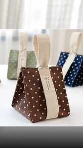 3.3M views · 34K reactions | Make Your Own Cute Gift Bags ✨ Easy Tutorial for Special Moments! #diy #howto #sewing #sewingprojects #reelsfacebook #usedclothing #diyprojects #crafts #fblifestyle | Ae PooiM | Facebook