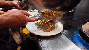 Where tradition meets taste — dine at Lucky Palace. Lucky Palace Chinese Restaurant | Louisiana Downs Casino & Racetrack