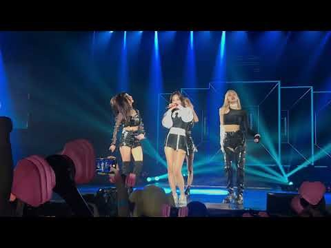 Blackpink - Boombayah live in Hong Kong (fancam)