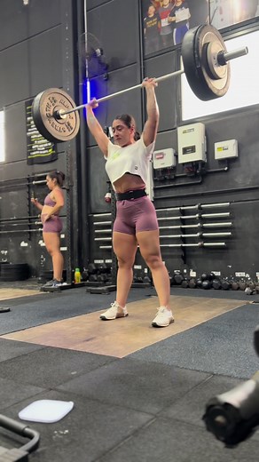 Powerful Crossfit Clean and Jerk Workout for Women