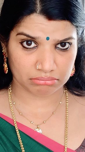 Oru First night story 🤣🤣❤️🔥 very RUMANTIC🤣🔥 #reelsmalayalam #reelscomedy #divyakiran18 #comedyvideos #expresssion #comedyreels #viralcomedy #trendingcomedy #trendingreels #kannur #mumbai | Divya Kiran