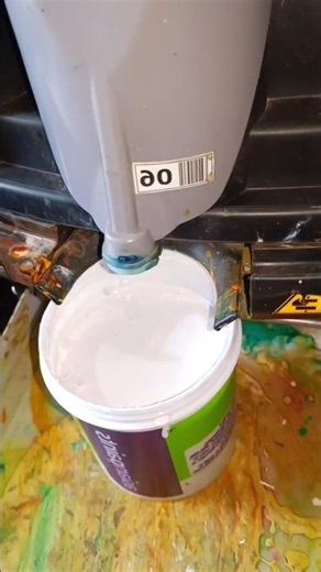 I just made deep blue #satisfying #paintmixing