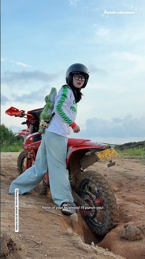 When you try to laugh at the short girl but she’s a pro rider 💀💨 #dirtbikefails
