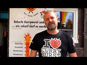 German snack culture in Hamburg! The hottest currywurst in Germany!