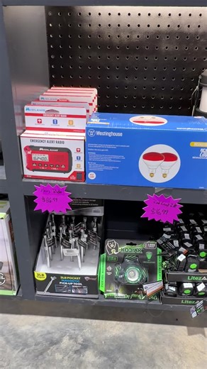 Let’s get prepared for all the weather we have coming our way!! Ice this weekend and snow next weekend 🫣🫣 Take a walk with me around the store to check out what we sale to help get you ready for when bad weather hits!!!