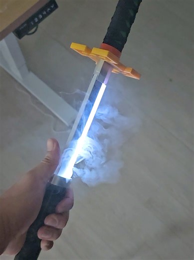 🧡제품 정보는 프로필 클릭 후 채널내 링크에서 확인🧡 귀칼 무이치로 안개의검 실사판 ㄷㄷ