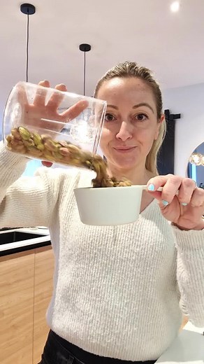 620K views · 3.3K reactions | 4-ingredient Pistachio Cookies (NO Gluten, NO Dairy, NO Eggs) RECIPE IN COMMENT | The Conscious Plant Kitchen | Facebook