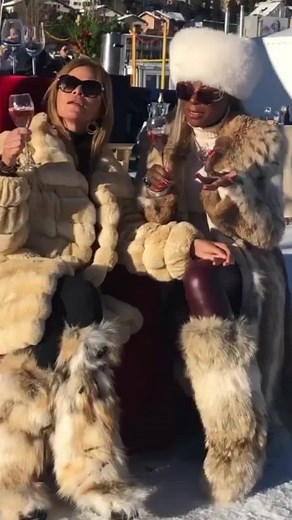 Fur Fashion Trends: Embrace Your Inner Style