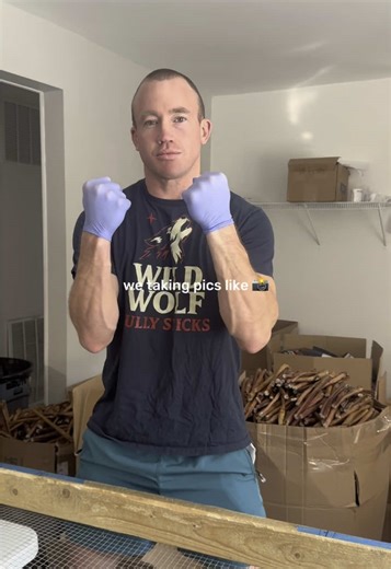 Sundays are for packing beautiful Bully Sticks and getting weird at The Bully Stick Factory 😎🐺 #bullysticks #doglovers #family #aggressivechewerchallenge #fyp