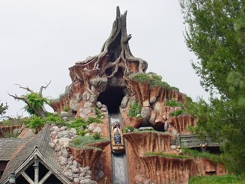 Disneyland's Splash Mountain July 17, 1989 Opening Day Full Ride and Queue