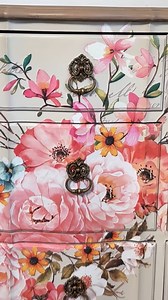 Gorgeous furniture makeover! #furnituremakeover #furnitureart | Flip It Furniture