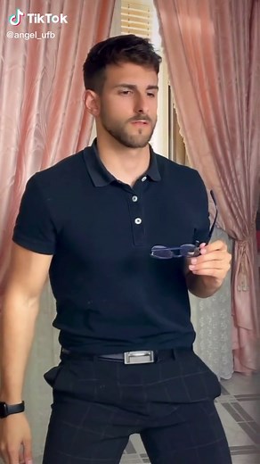 Eyewear Tips: How to Choose the Right Glasses